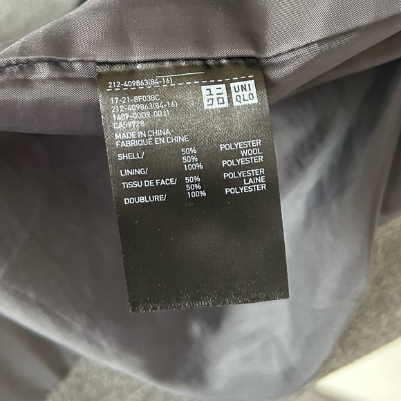 Uniqlo | WOOL BLEND COAT WITH HOOD - Picture 10 of 11